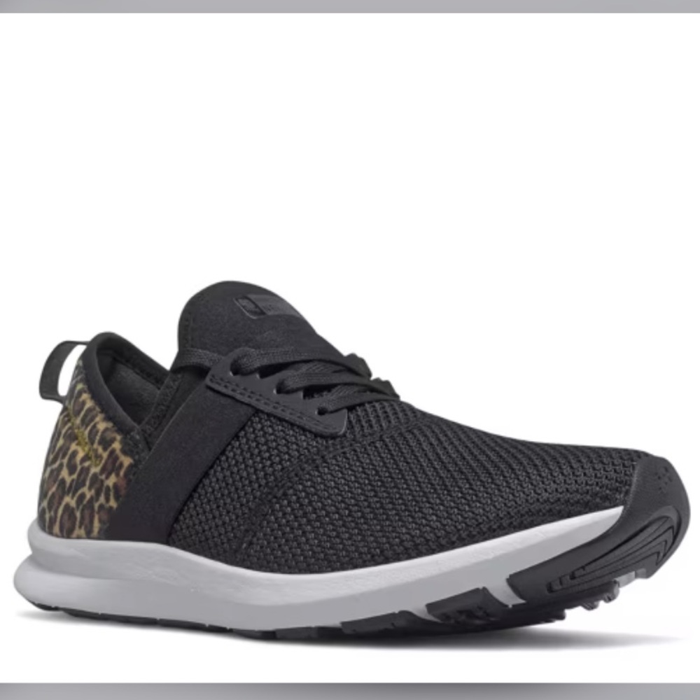 😍 New Balance Fuel Core Nergize tennis shoes